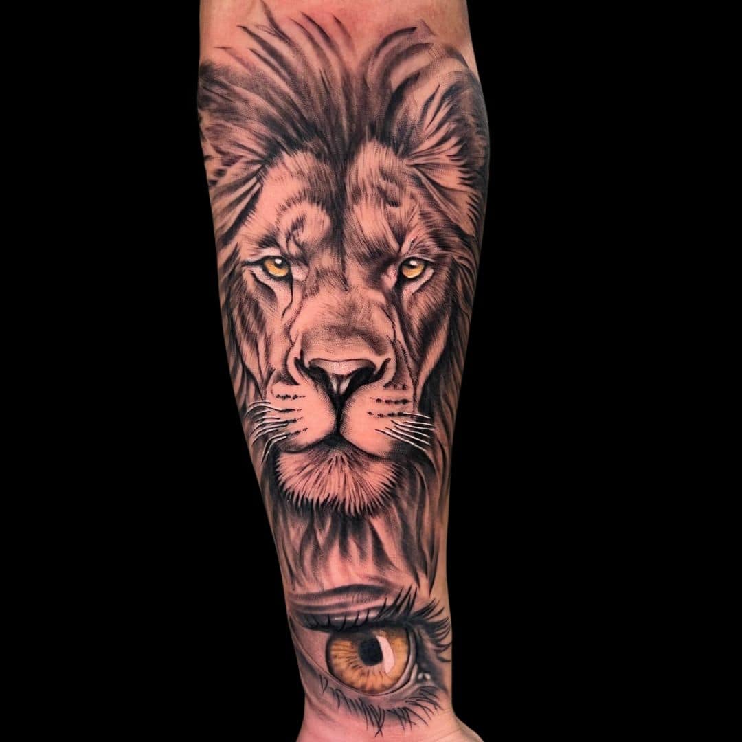 Erick Suarez Tattoo Artist Realism Lion Eye Colour Forearm Tattoo
