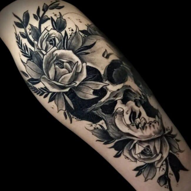 Italo Tattoo Artist Skull With Roses Arm Tattoo
